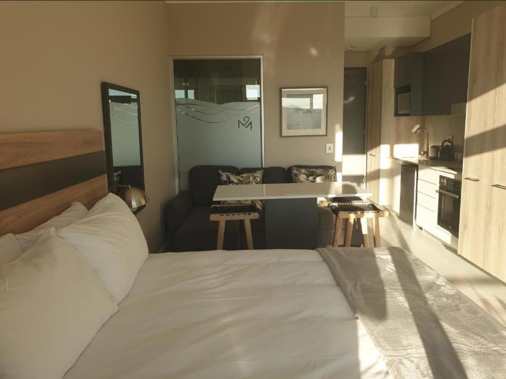 Menlyn Maine Apartments Pretoria-Noord Buitenkant foto