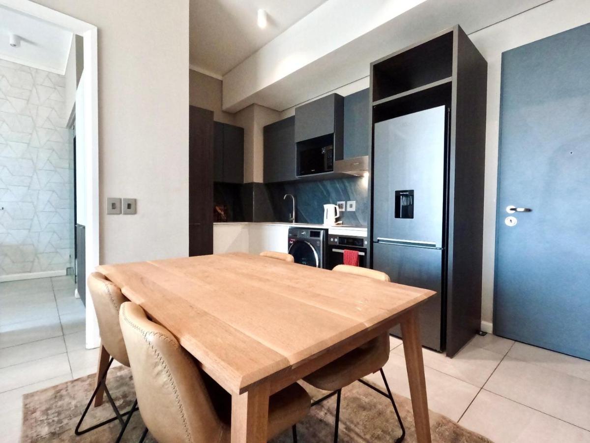 Menlyn Maine Apartments Pretoria-Noord Buitenkant foto