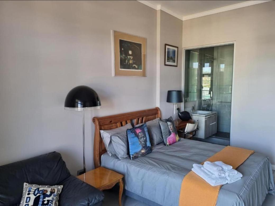 Menlyn Maine Apartments Pretoria-Noord Buitenkant foto