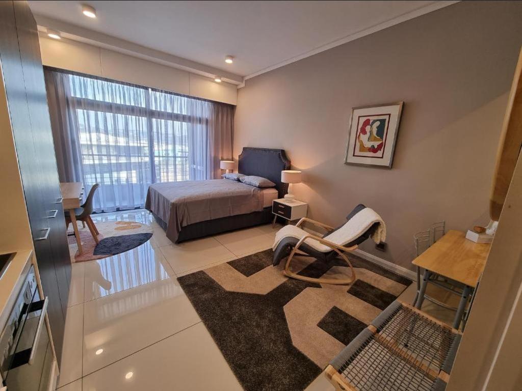 Menlyn Maine Apartments Pretoria-Noord Buitenkant foto